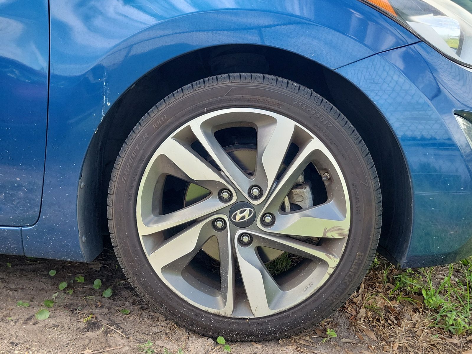 2015 Hyundai Elantra Limited - Photo 8