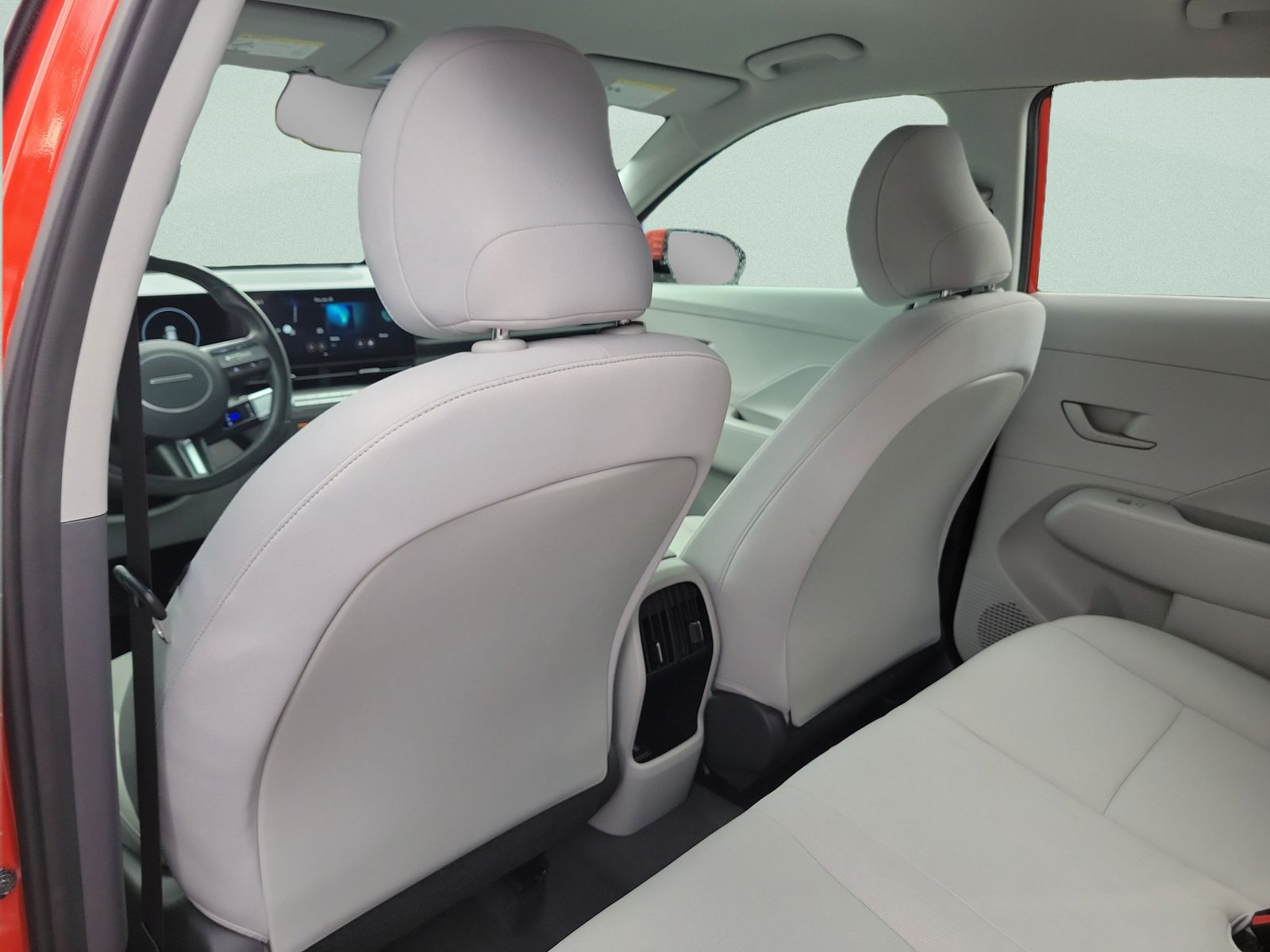 2024 Hyundai Kona SEL - Photo 17