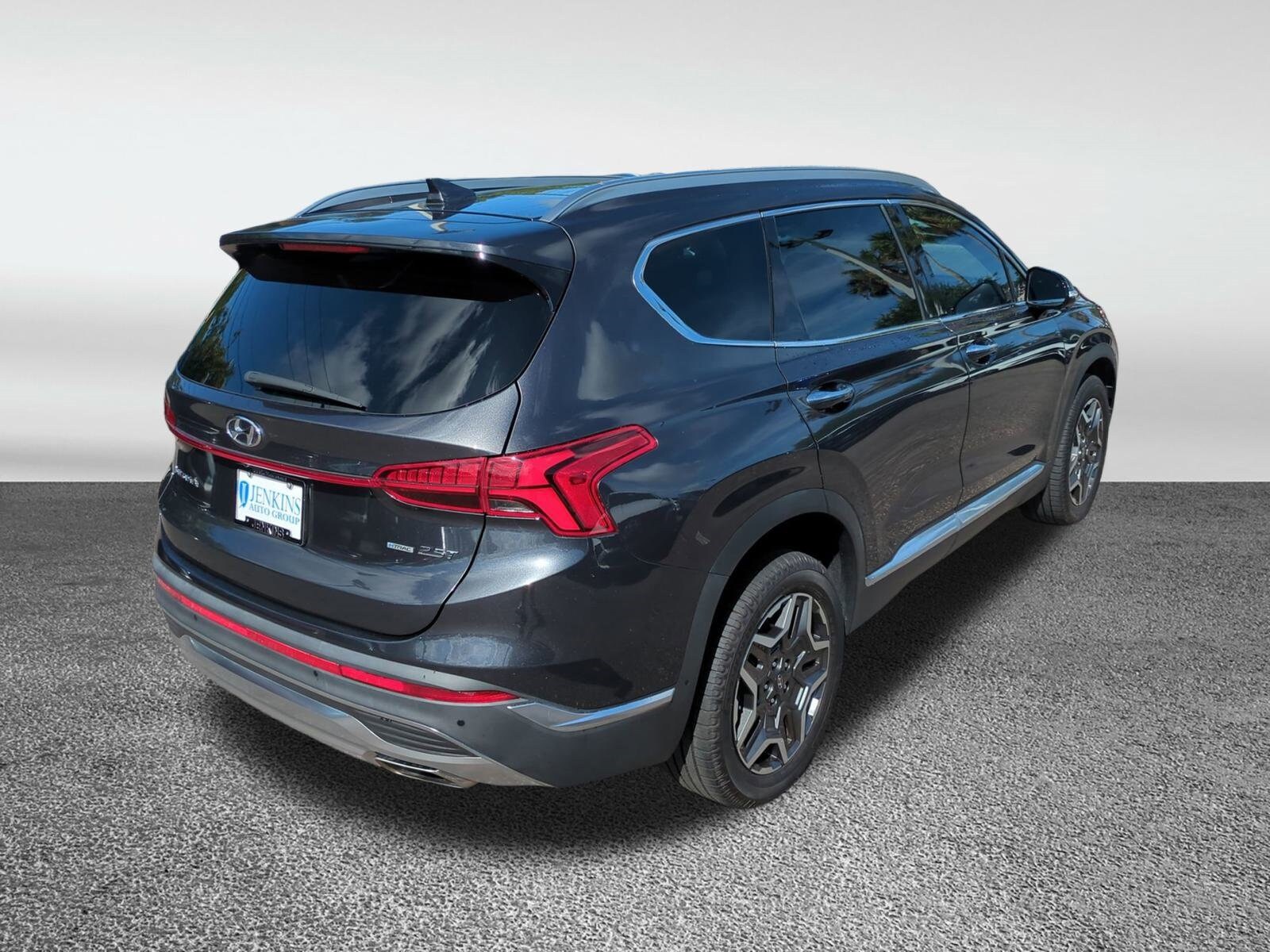 2021 Hyundai Santa Fe Limited photo 2