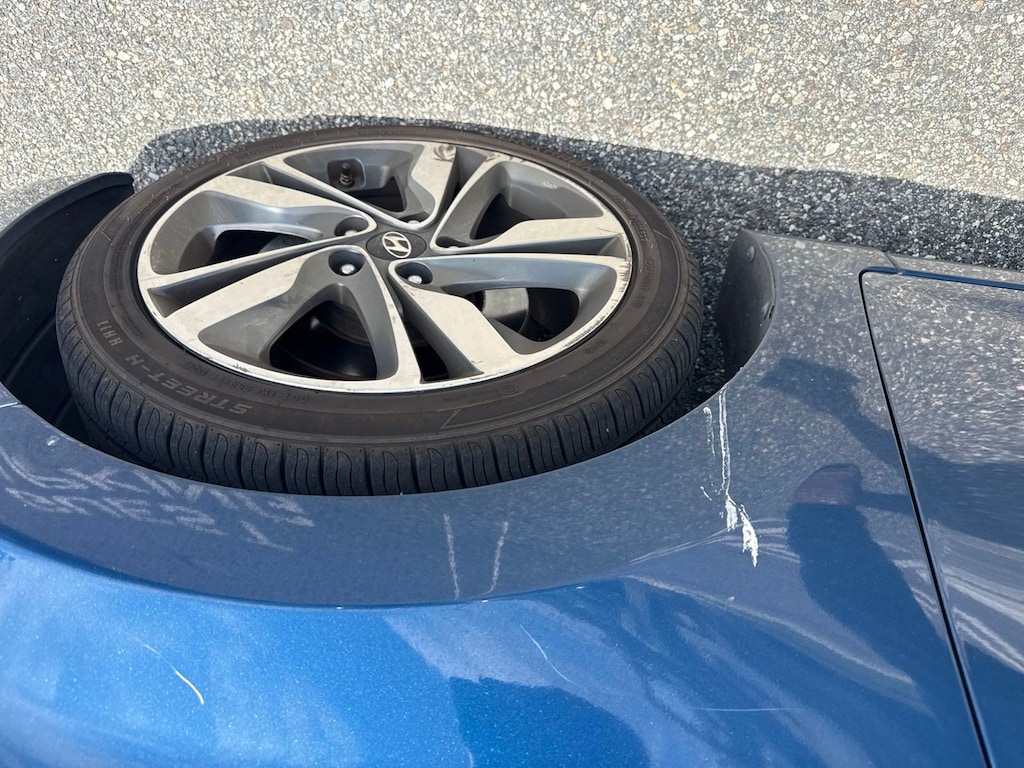 Used 2015 Hyundai Elantra Limited Sedan