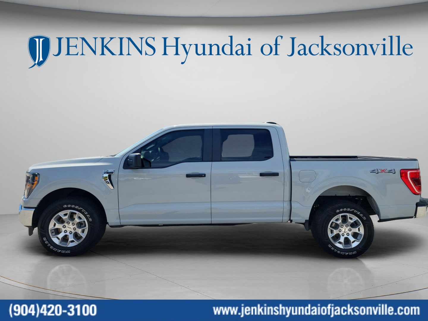 2023 Ford F-150 XLT - Photo 12