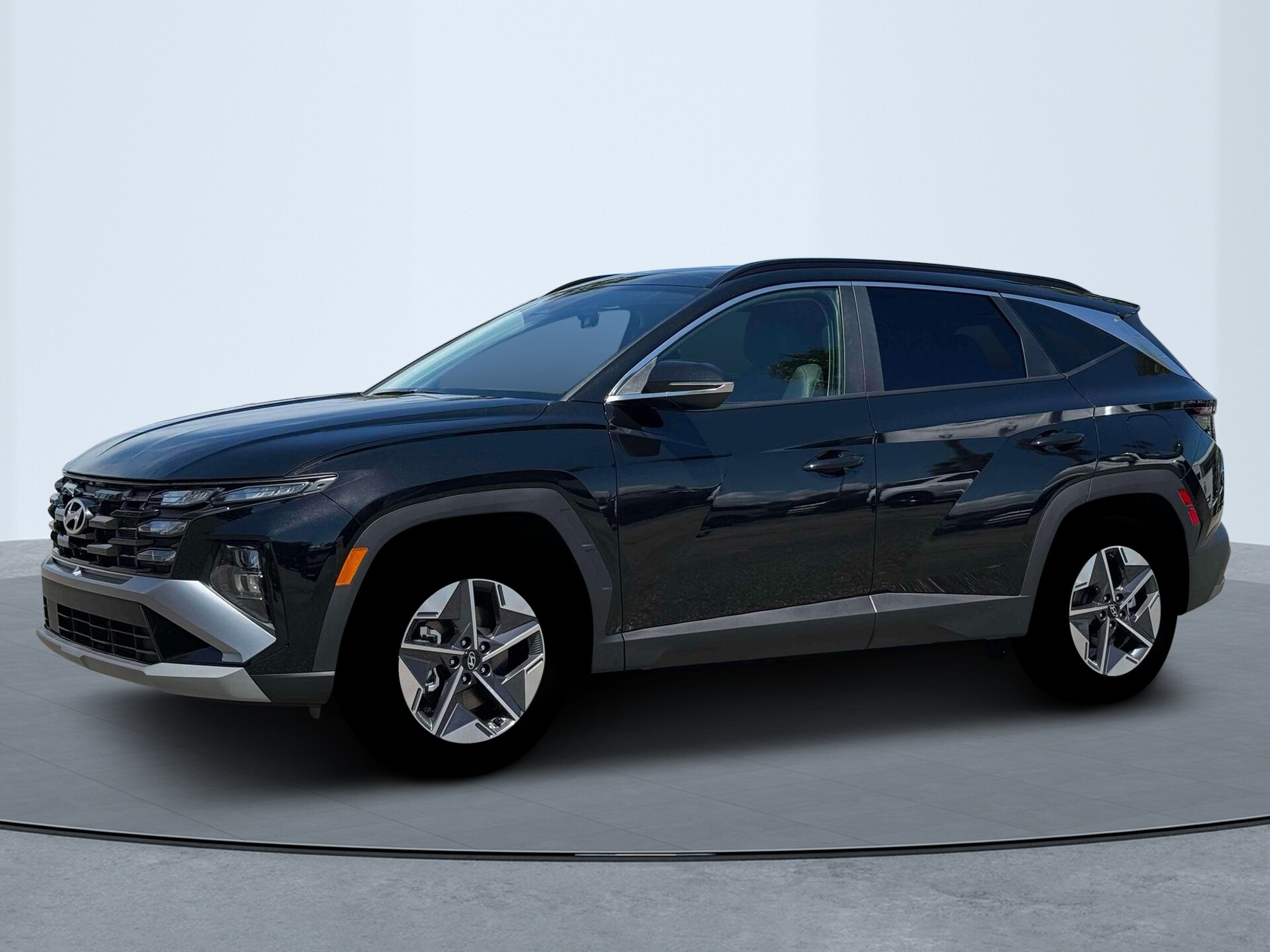 2026 Hyundai Tucson SEL Convenience photo 2