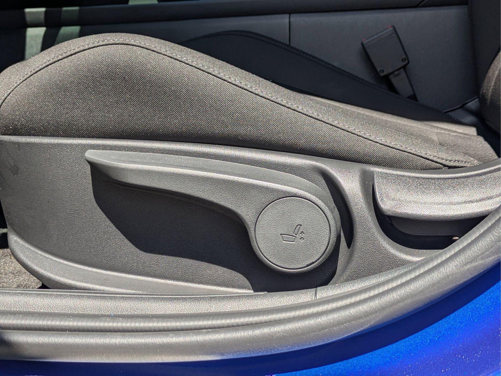2025 Hyundai Elantra SEL - Photo 26