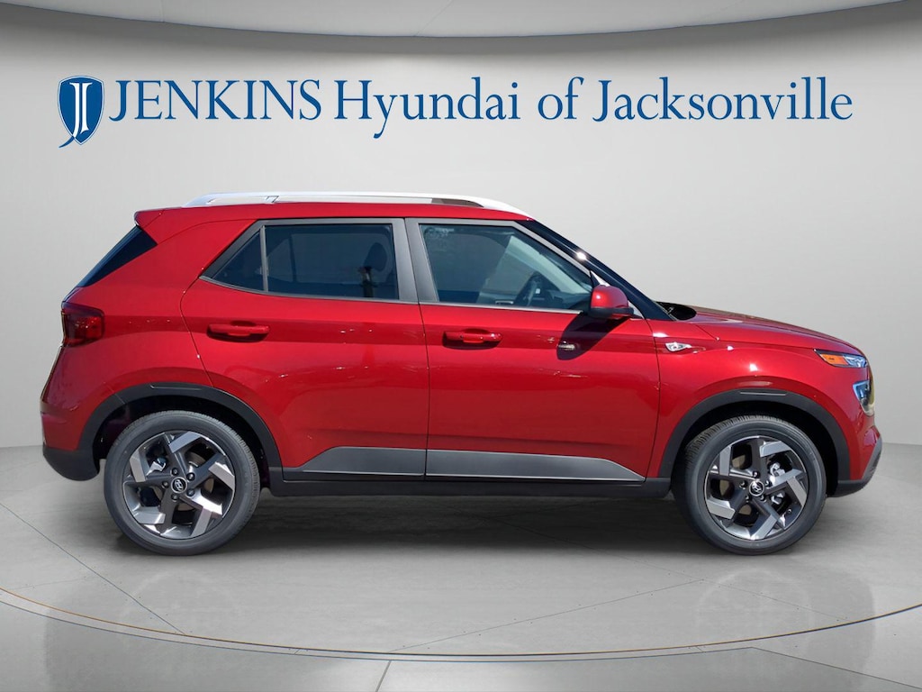 New 2025 Hyundai Venue SEL SUV