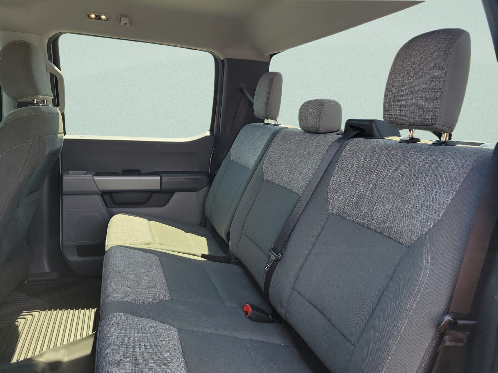 2023 Ford F-150 XLT - Photo 18