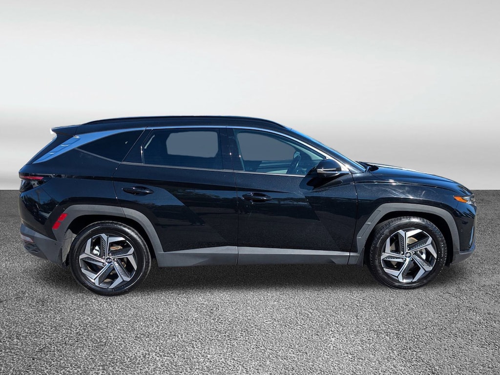 Certified 2022 Hyundai Tucson Limited SUV