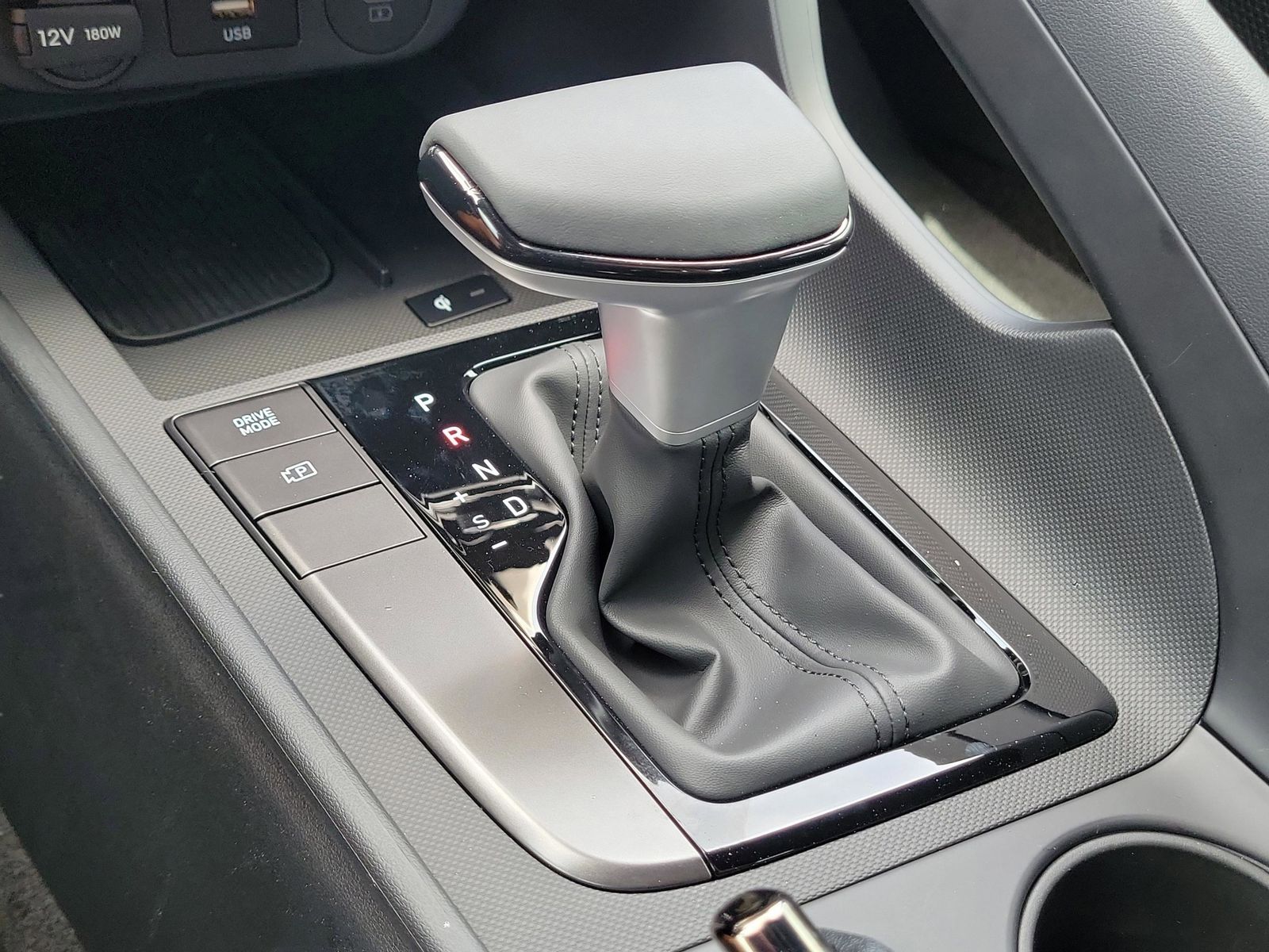 2026 Hyundai Elantra SEL Sport - Photo 36