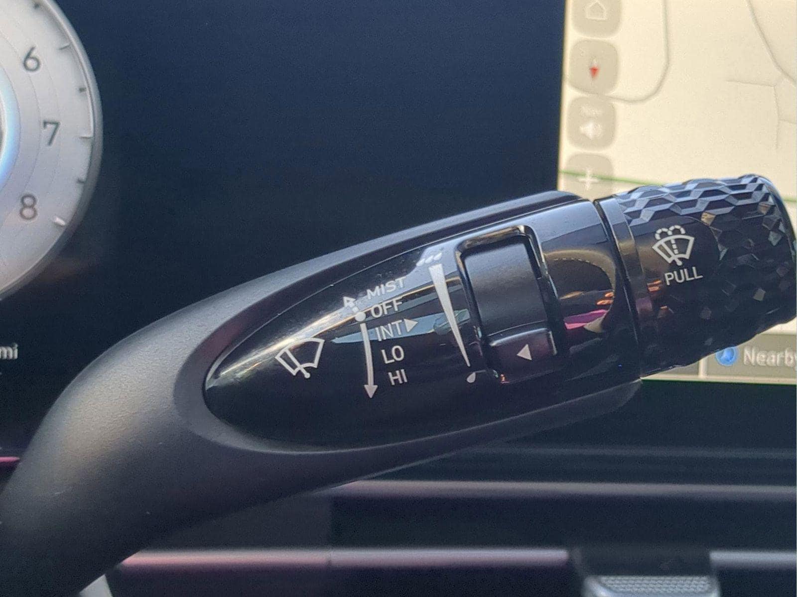 2025 Hyundai Elantra SEL - Photo 32