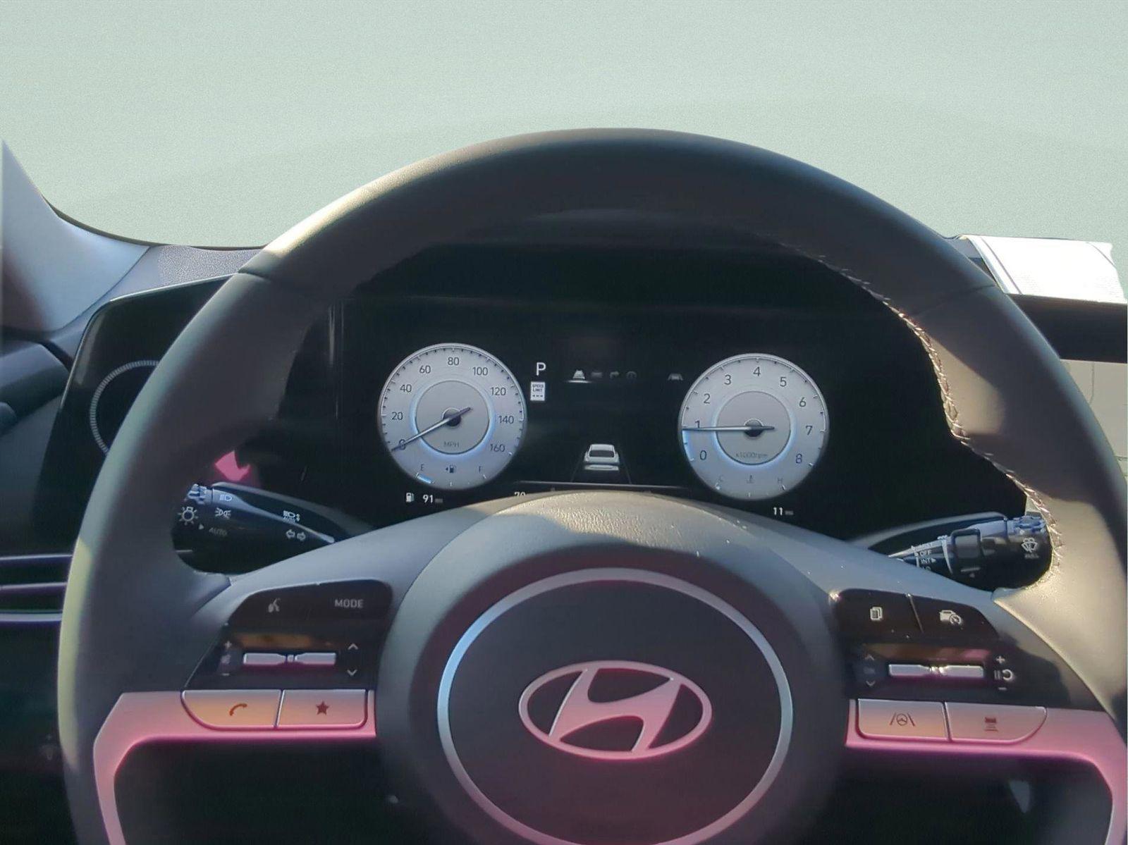 2025 Hyundai Elantra SEL - Photo 33