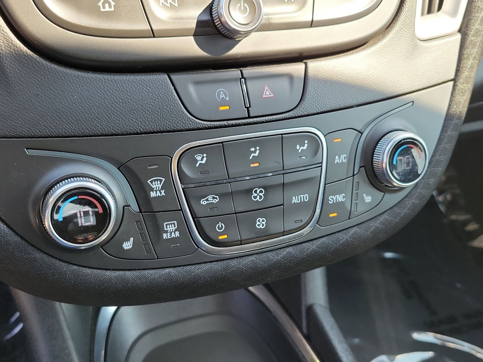 2025 Chevrolet Malibu 1LT - Photo 34