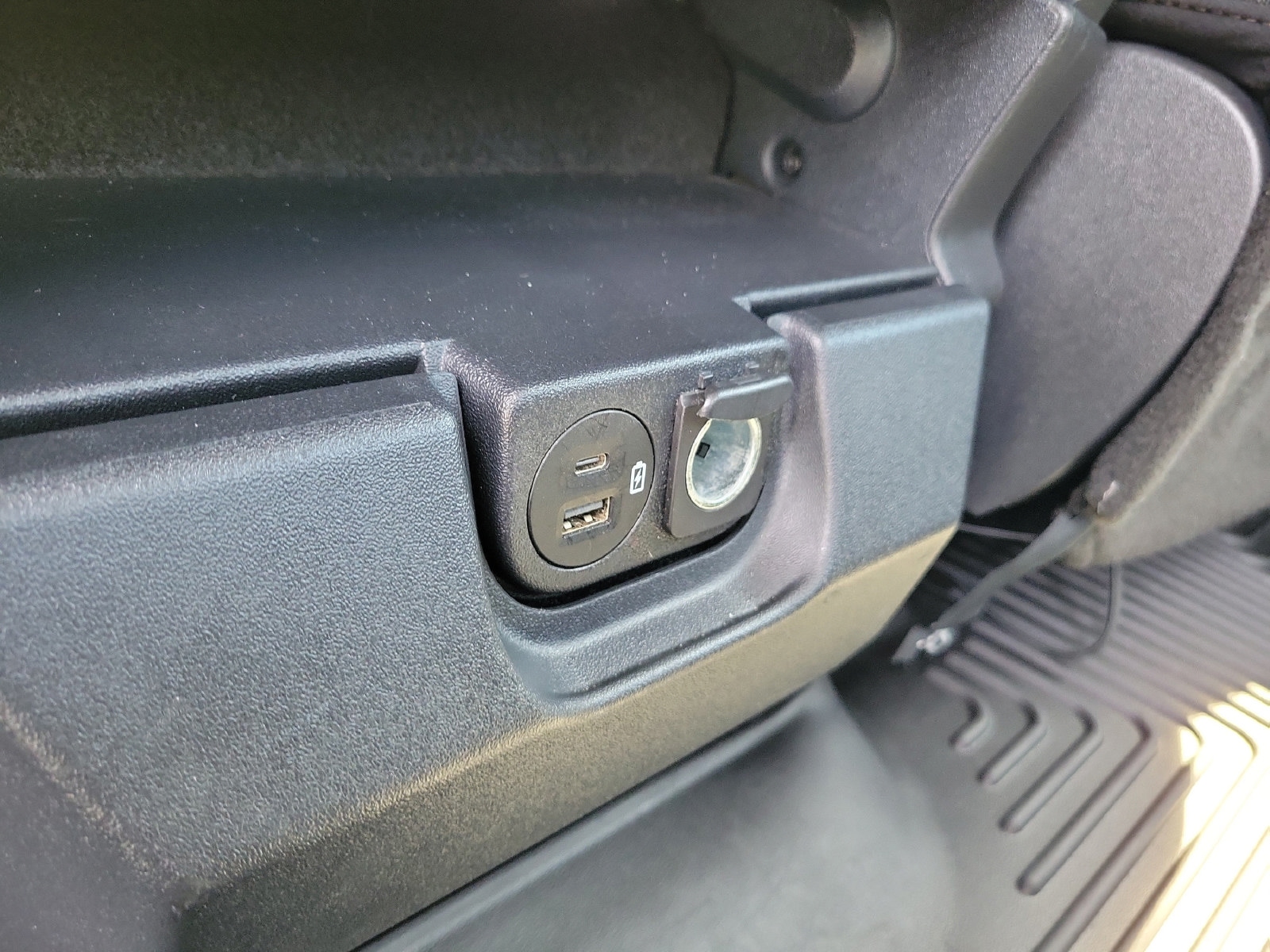 2023 Ford F-150 XLT - Photo 19