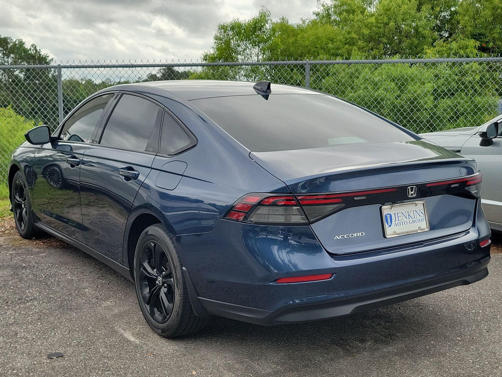 2025 Honda Accord SE - Photo 6