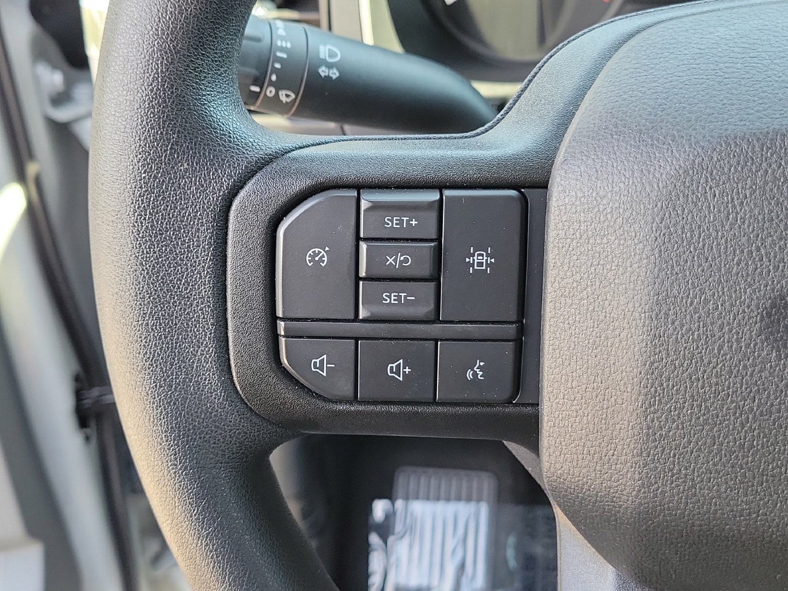 2023 Ford F-150 XLT - Photo 29