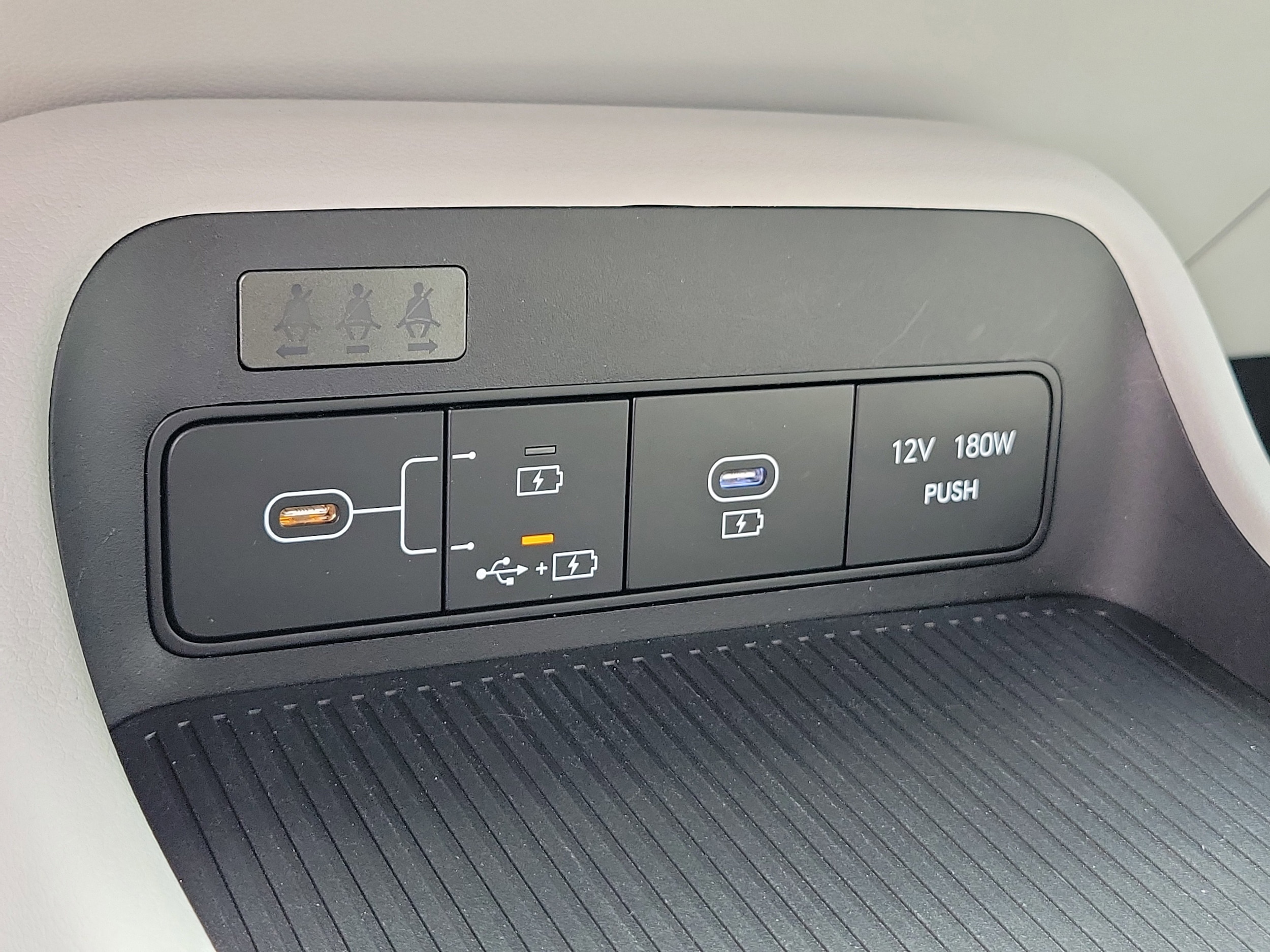 2024 Hyundai Kona SEL - Photo 34