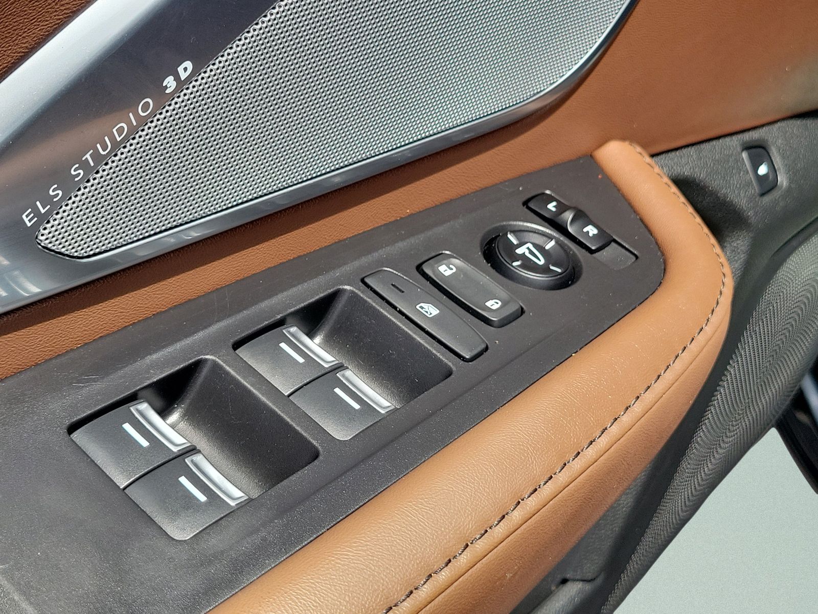 2021 Acura RDX Advance Package - Photo 28