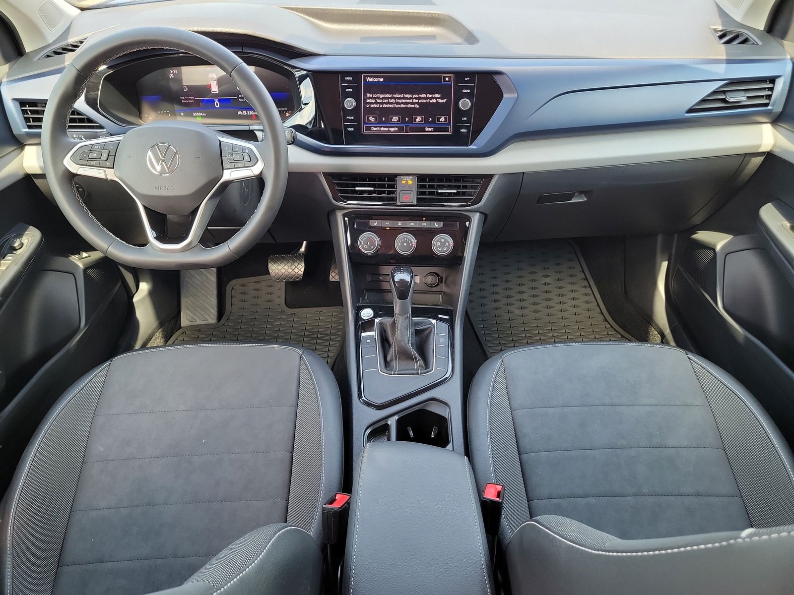 2023 Volkswagen Taos SE - Photo 23