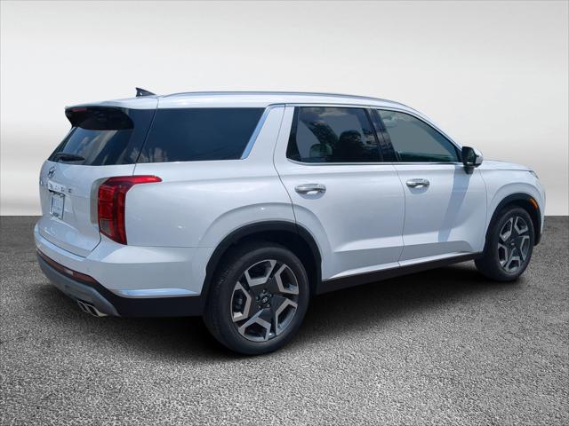 2025 Hyundai Palisade Limited photo 2