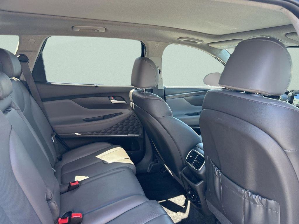 2020 Hyundai Santa Fe Limited - Photo 20