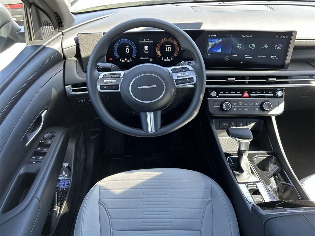 New 2026 Hyundai Santa Cruz SE FWD Truck