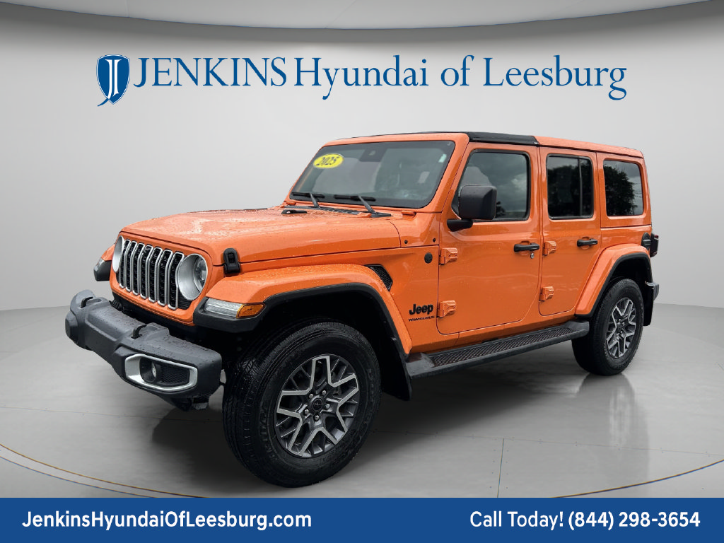 2025 Jeep Wrangler 4-Door Sahara - Photo 11
