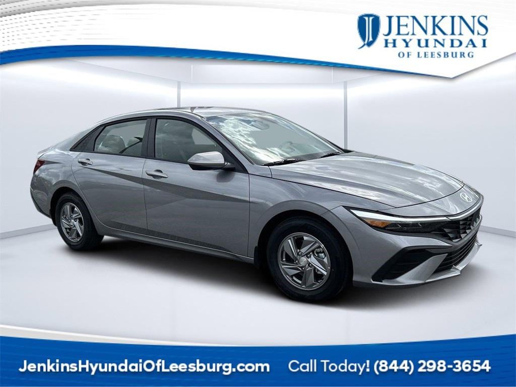 2025 Hyundai Elantra Sedan 