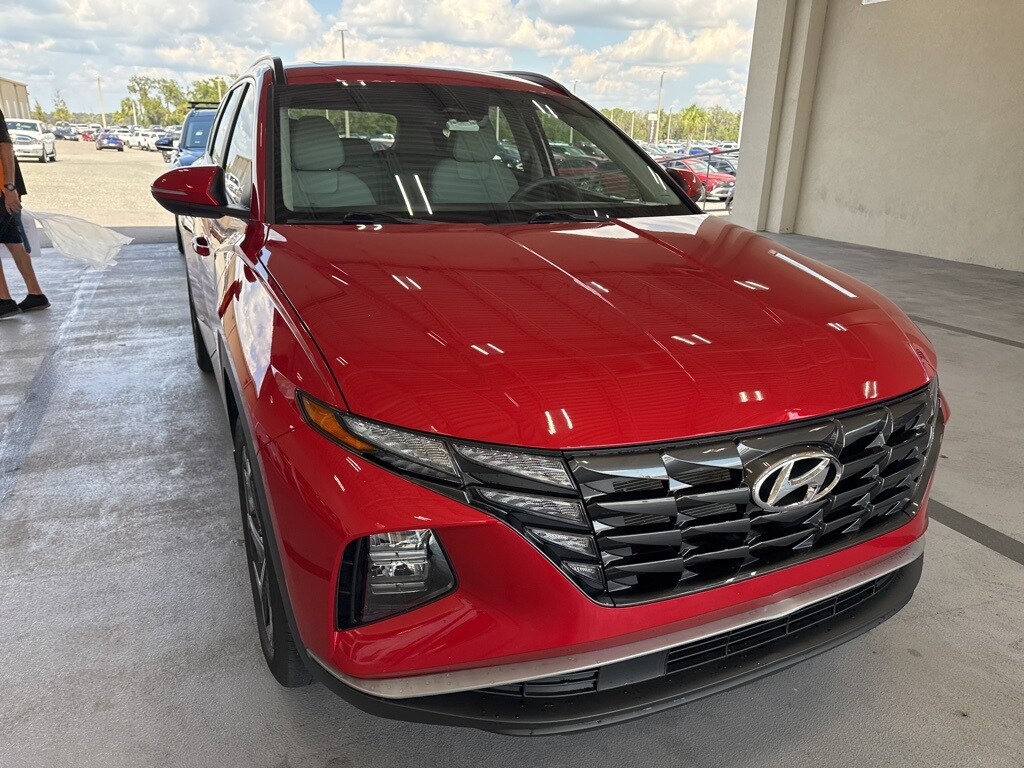 2023 Hyundai Tucson SEL Convenience photo 2