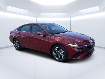 2025 Hyundai Elantra Hybrid Limited Sedan