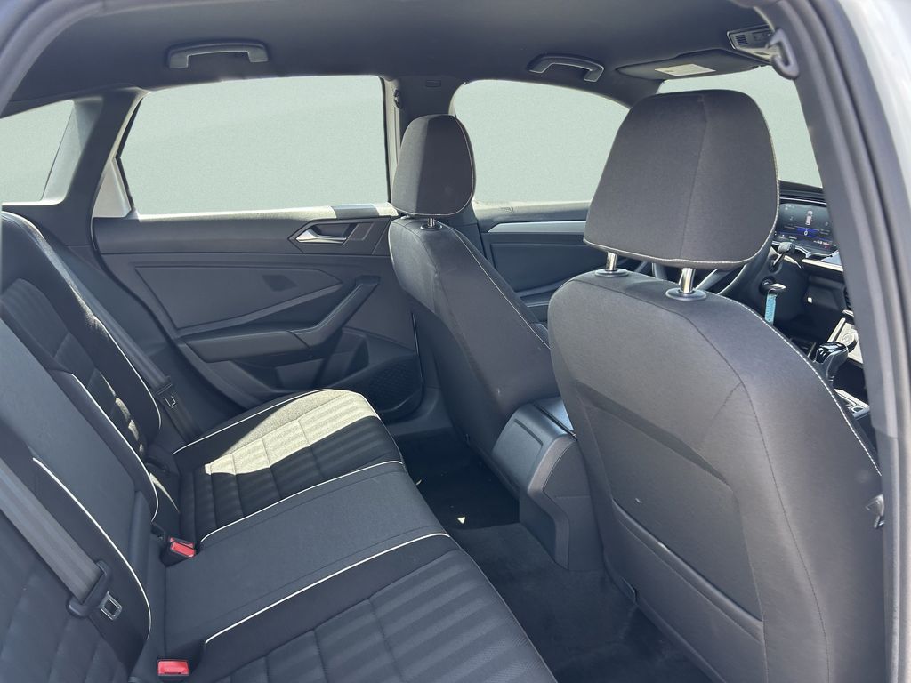 2024 Volkswagen Jetta Sport - Photo 21