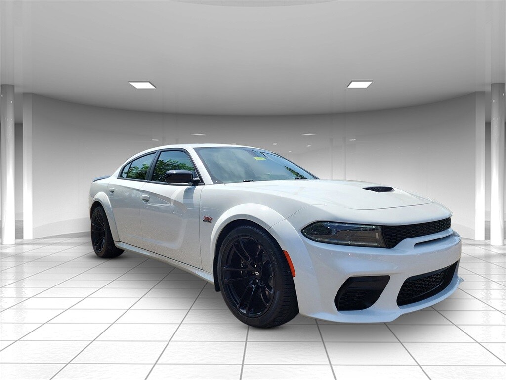 2023 Dodge Charger R/T Scat Pack Widebody photo 2