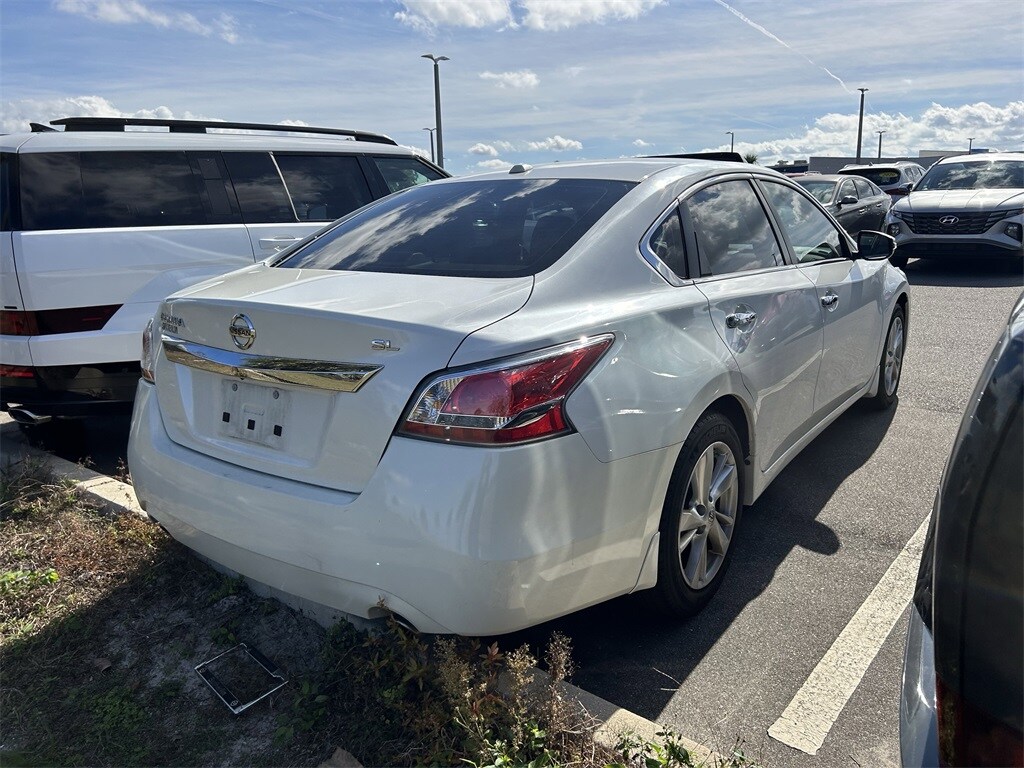 Used 2015 Nissan Altima 2.5 SL Sedan