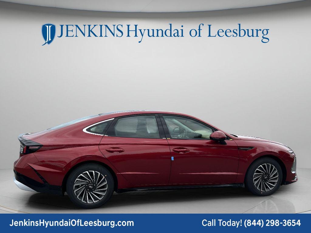 New 2026 Hyundai Sonata Hybrid Limited Sedan