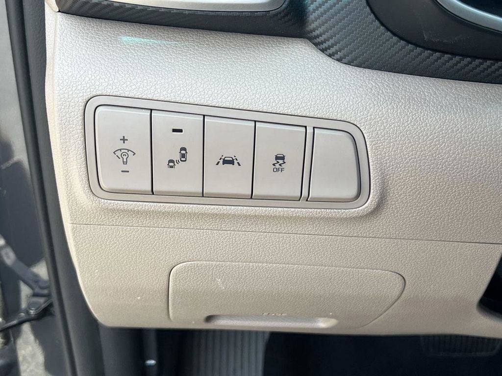 2021 Hyundai Tucson Value - Photo 21