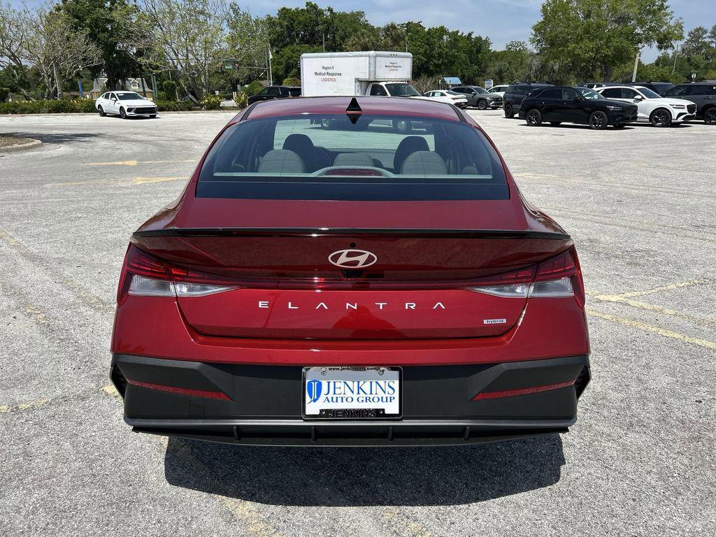 2025 Hyundai Elantra Blue - Photo 11