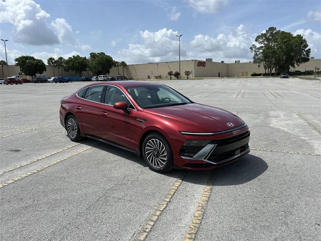 New 2025 Hyundai Sonata Hybrid SEL Sedan