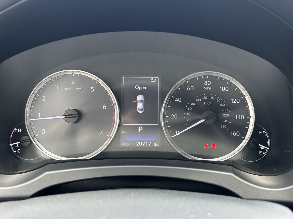 2021 Lexus RC 300 - Photo 29