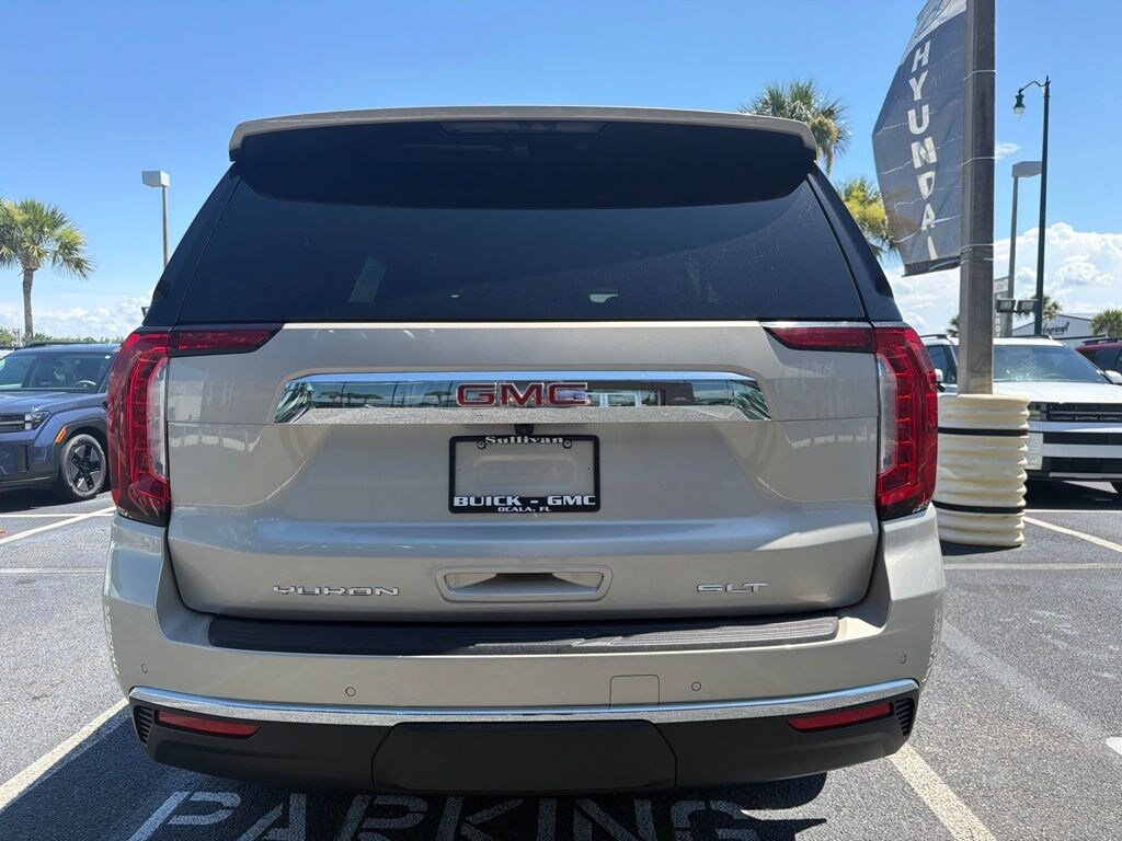 Used 2023 GMC Yukon SLT SUV