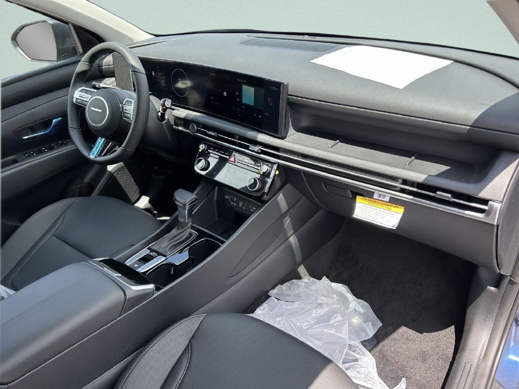 2025 Hyundai Tucson SEL - Photo 17