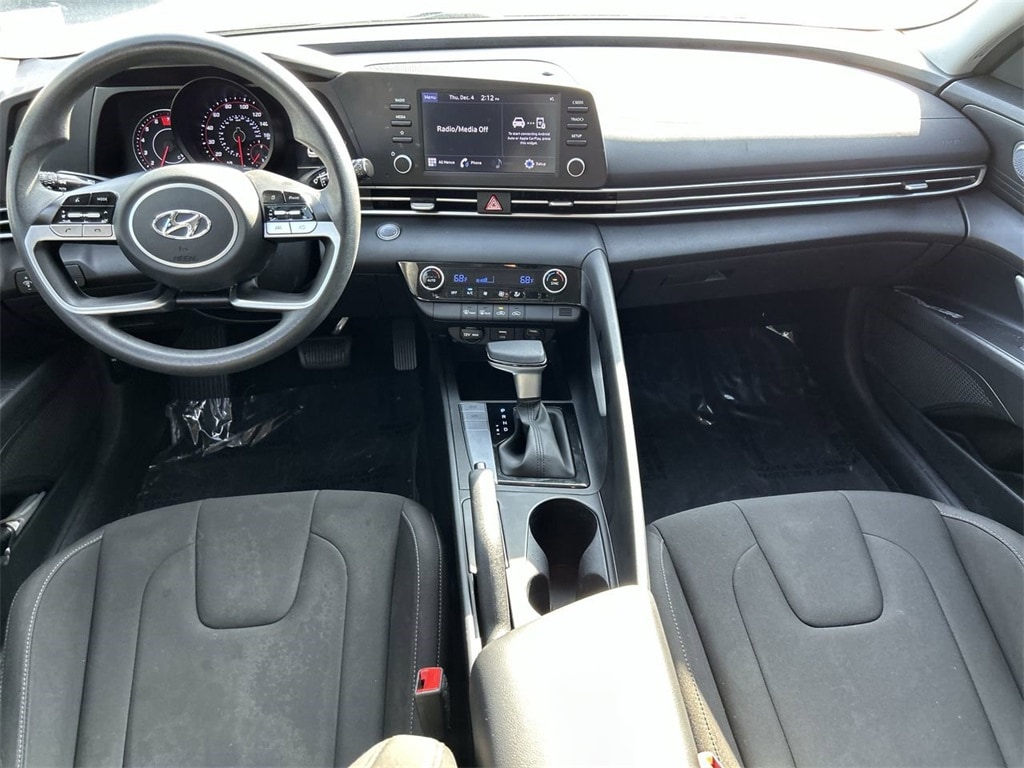 Used 2023 Hyundai Elantra SEL Sedan