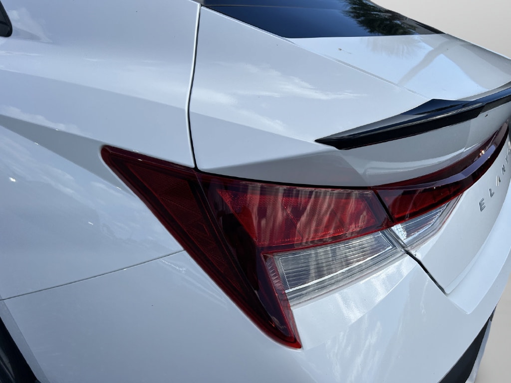 2025 Hyundai Elantra SEL - Photo 14