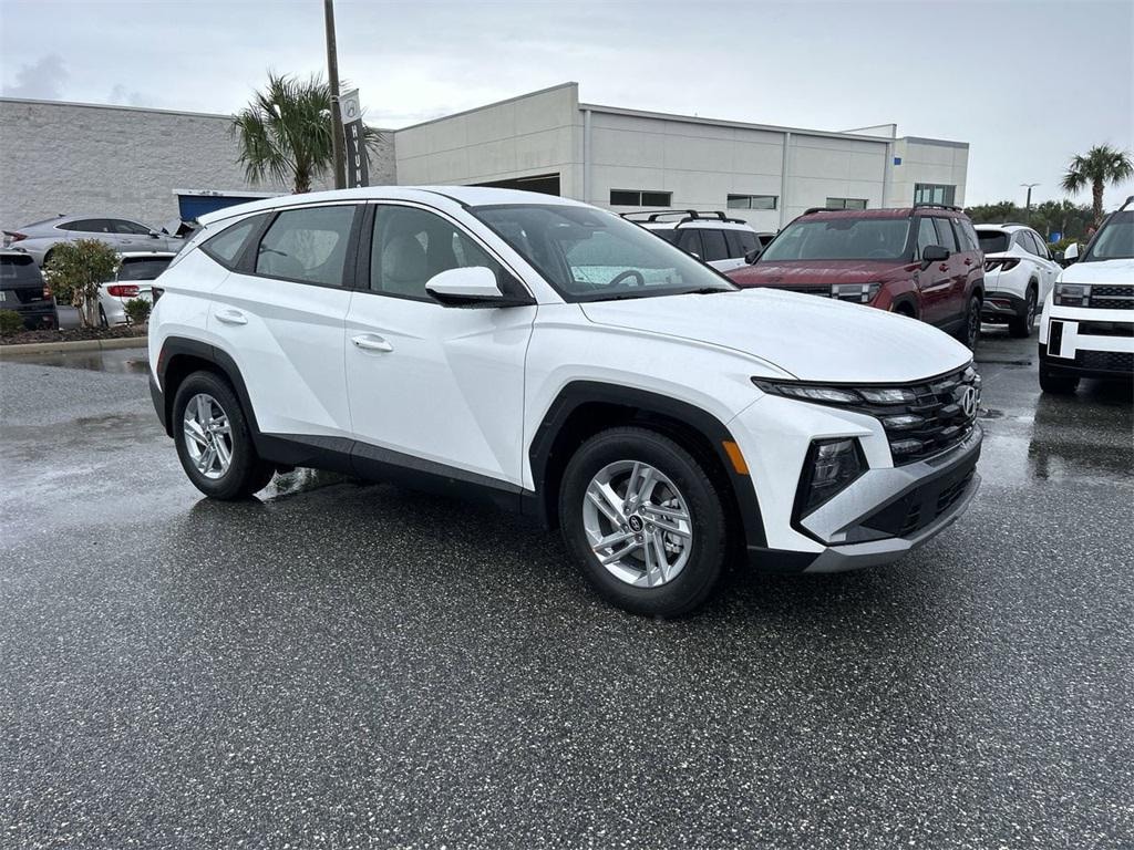 New 2026 Hyundai Tucson SE FWD SUV