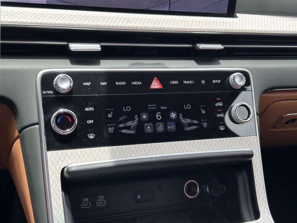 2025 GENESIS GV80 Advanced - Photo 27