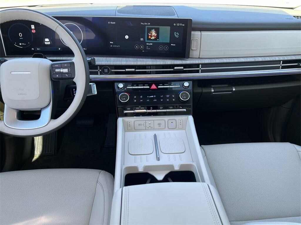 New 2025 Hyundai Santa Fe Calligraphy FWD SUV