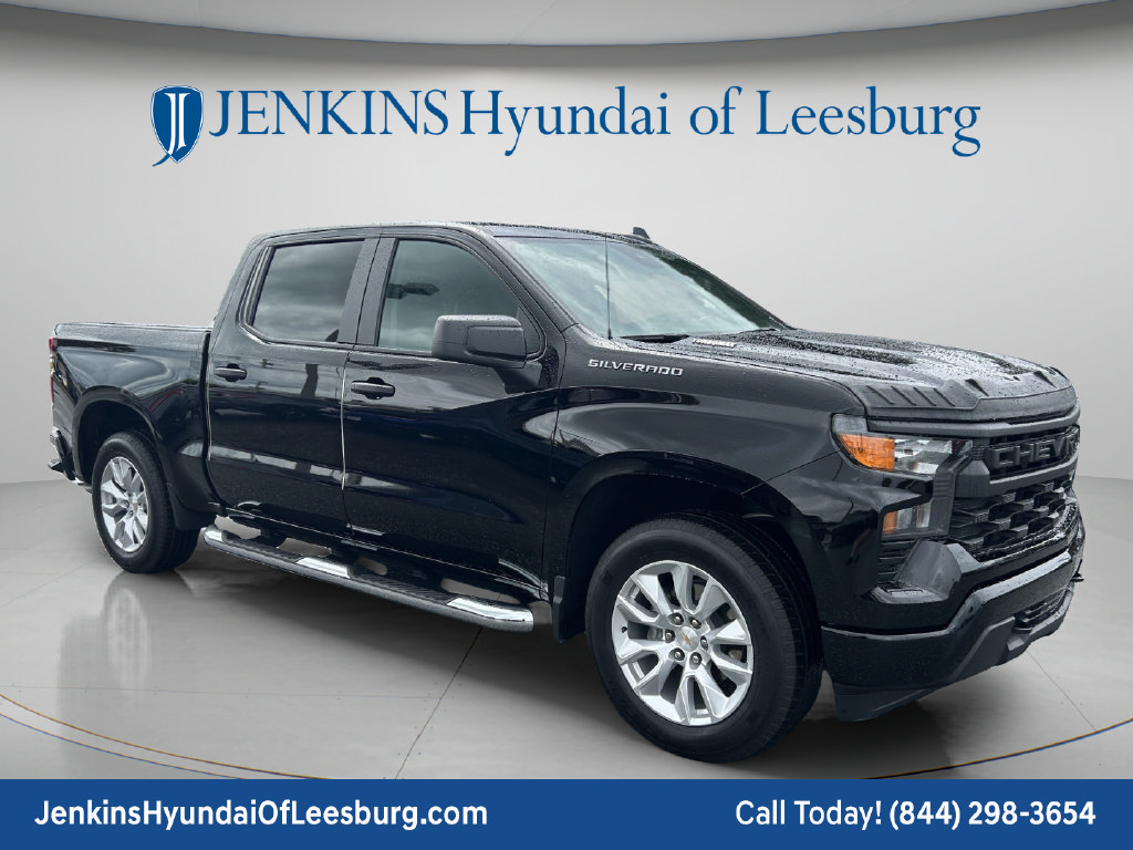 2026 Chevrolet Silverado 1500 Custom Truck
