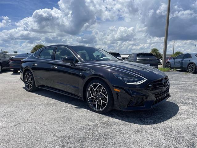 2023 Hyundai Sonata N Line photo 2