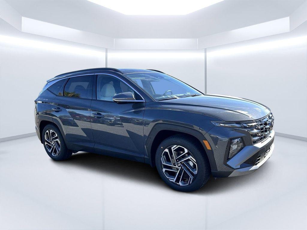 New 2026 Hyundai Tucson Limited FWD SUV