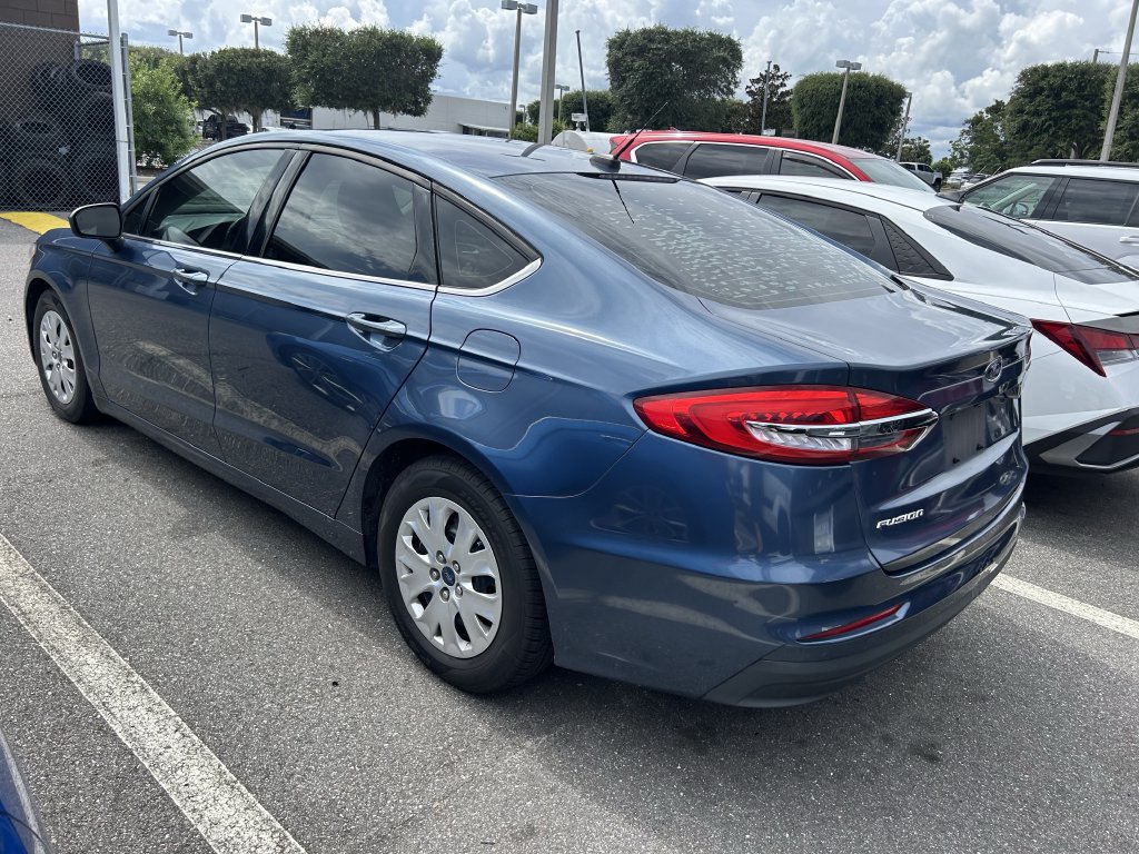 2019 Ford Fusion S - Photo 6