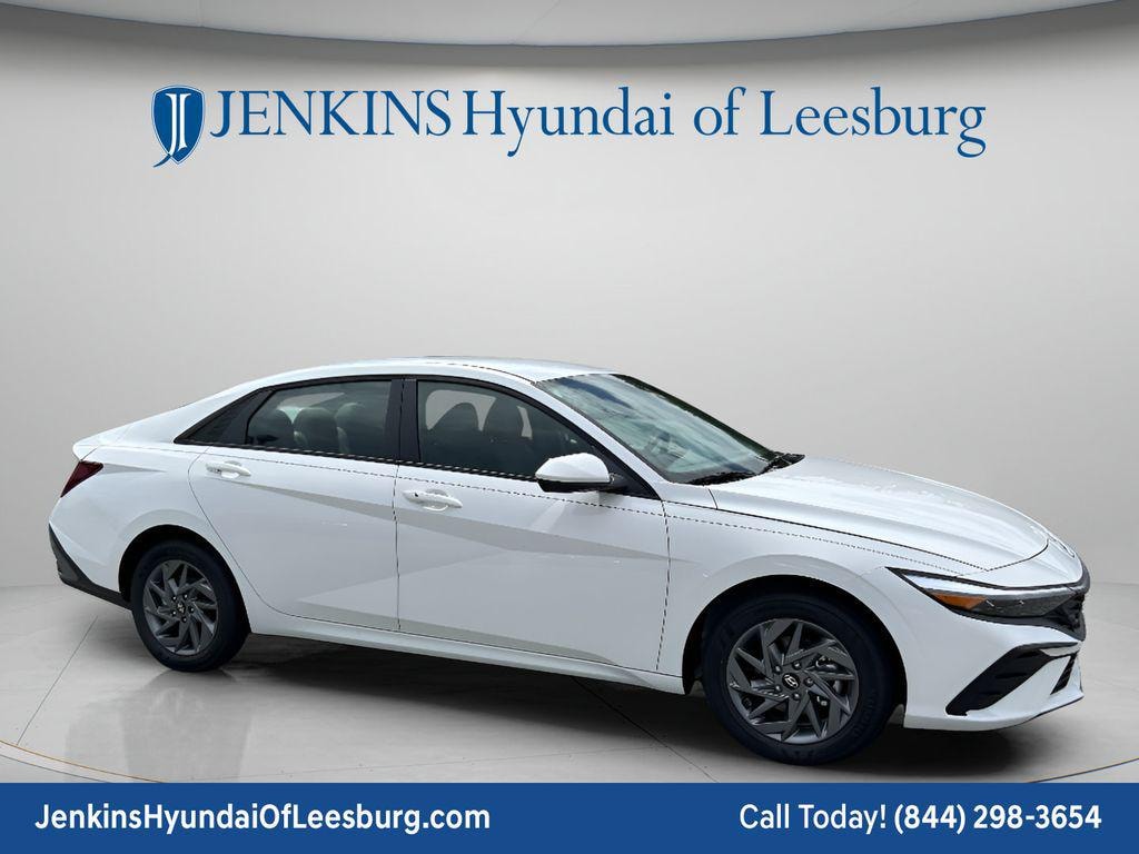 New 2026 Hyundai Elantra Hybrid Blue Sedan