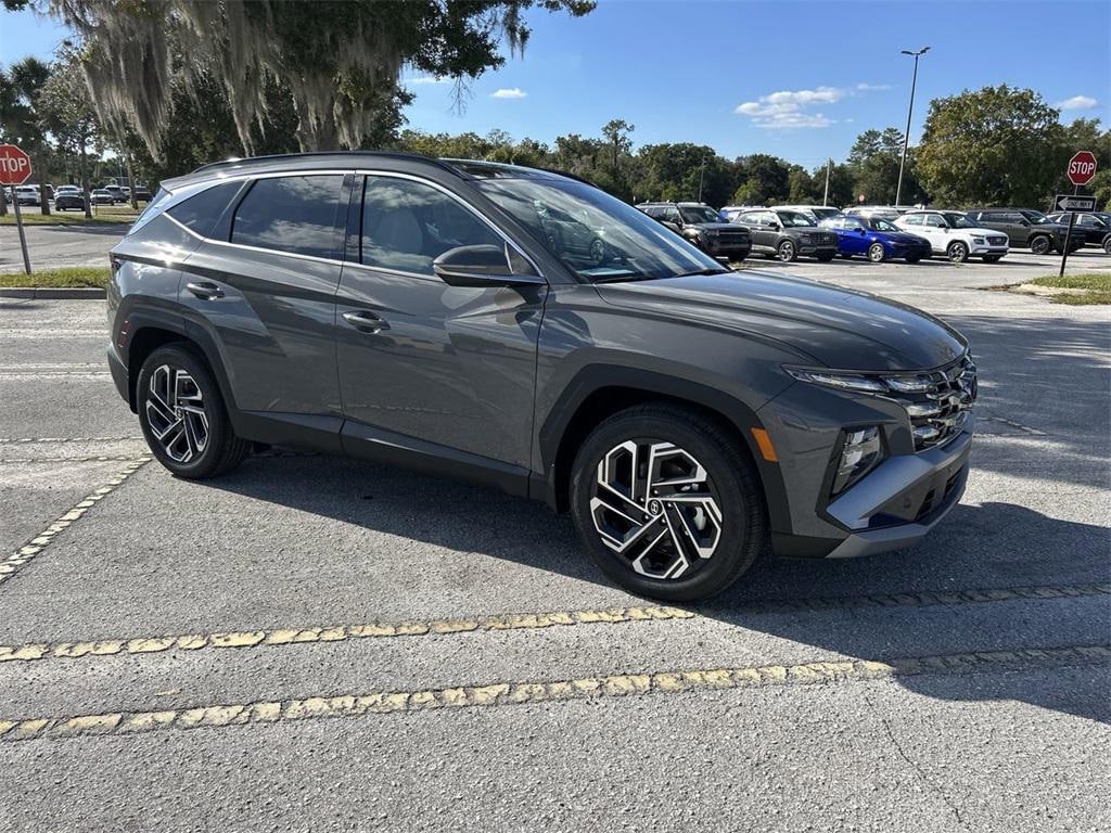 New 2026 Hyundai Tucson Limited FWD SUV