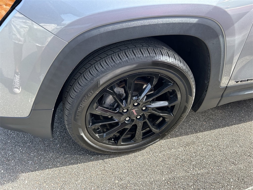 Used 2023 GMC Terrain SLE SUV