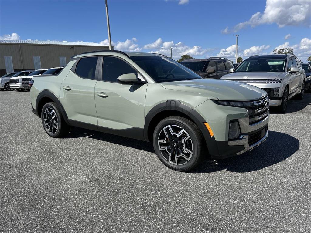 2026 Hyundai Santa Cruz Limited photo 2